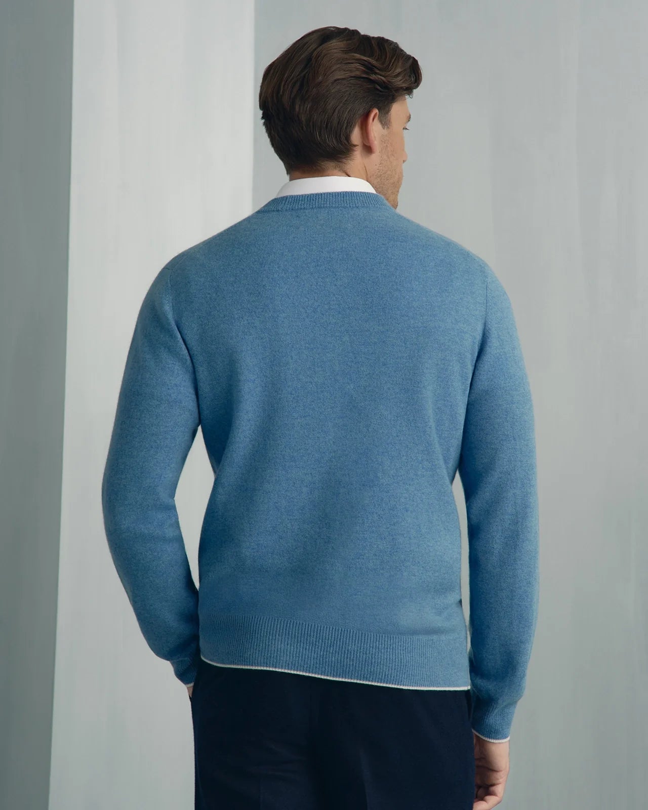 Chamonix Cashmere Crew Neck Pullover - Chamonix Cashmere Crew Neck Pullover Blue