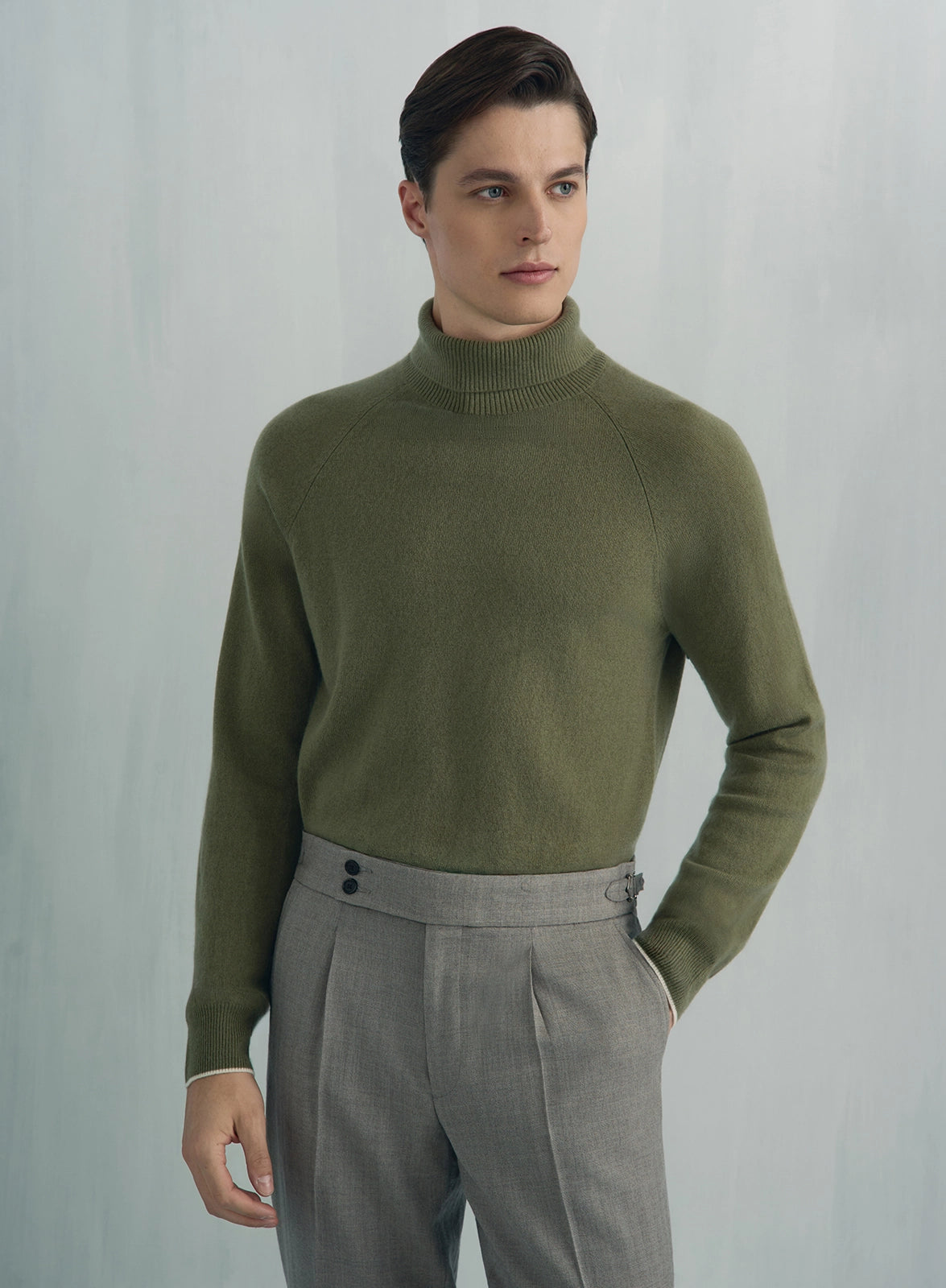 Chamonix Cashmere Turtleneck - Chamonix Cashmere Turtleneck Sage