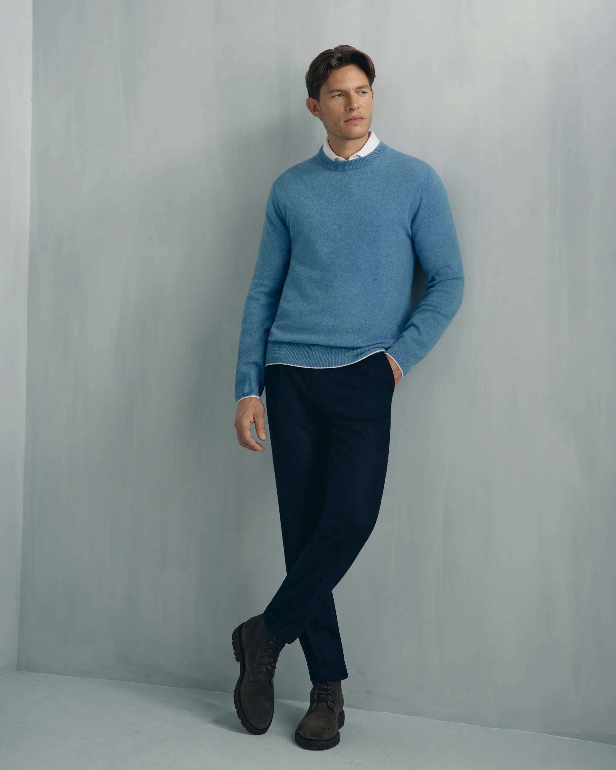 Chamonix Cashmere Crew Neck Pullover - Chamonix Cashmere Crew Neck Pullover Blue