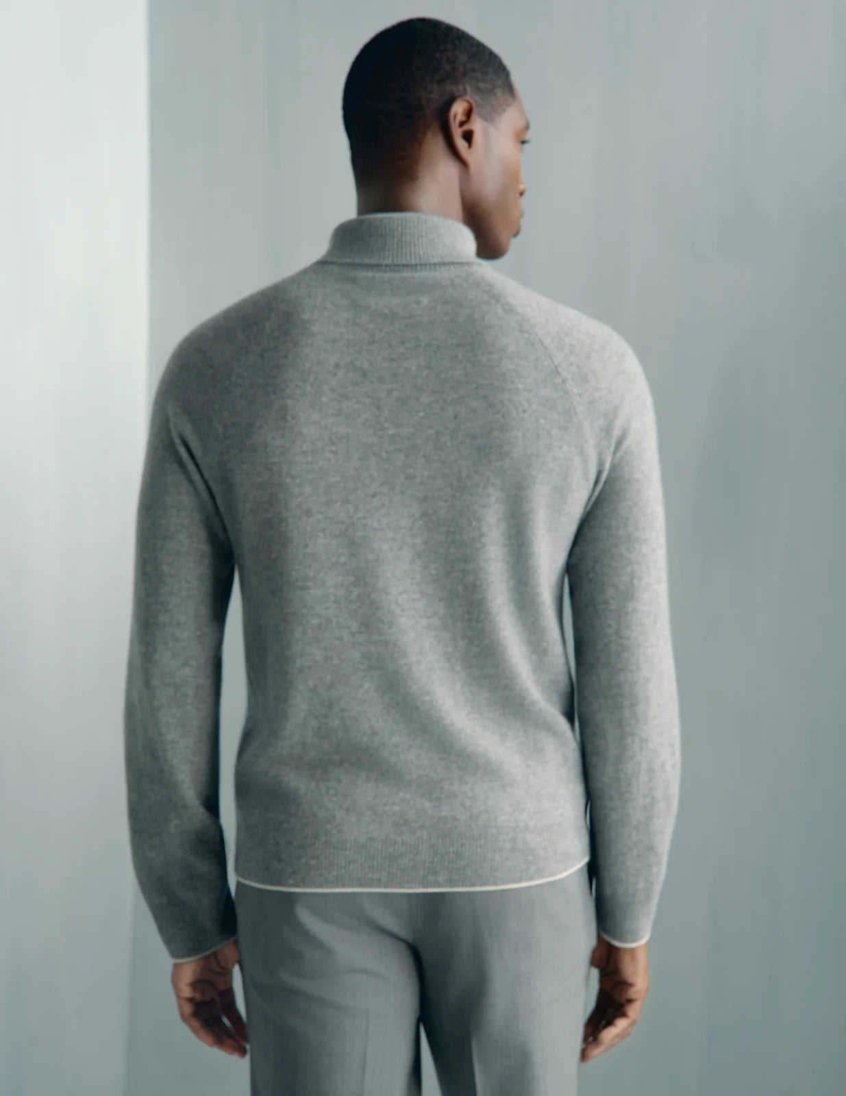 Chamonix Cashmere Turtleneck - Chamonix Cashmere Turtleneck Grey