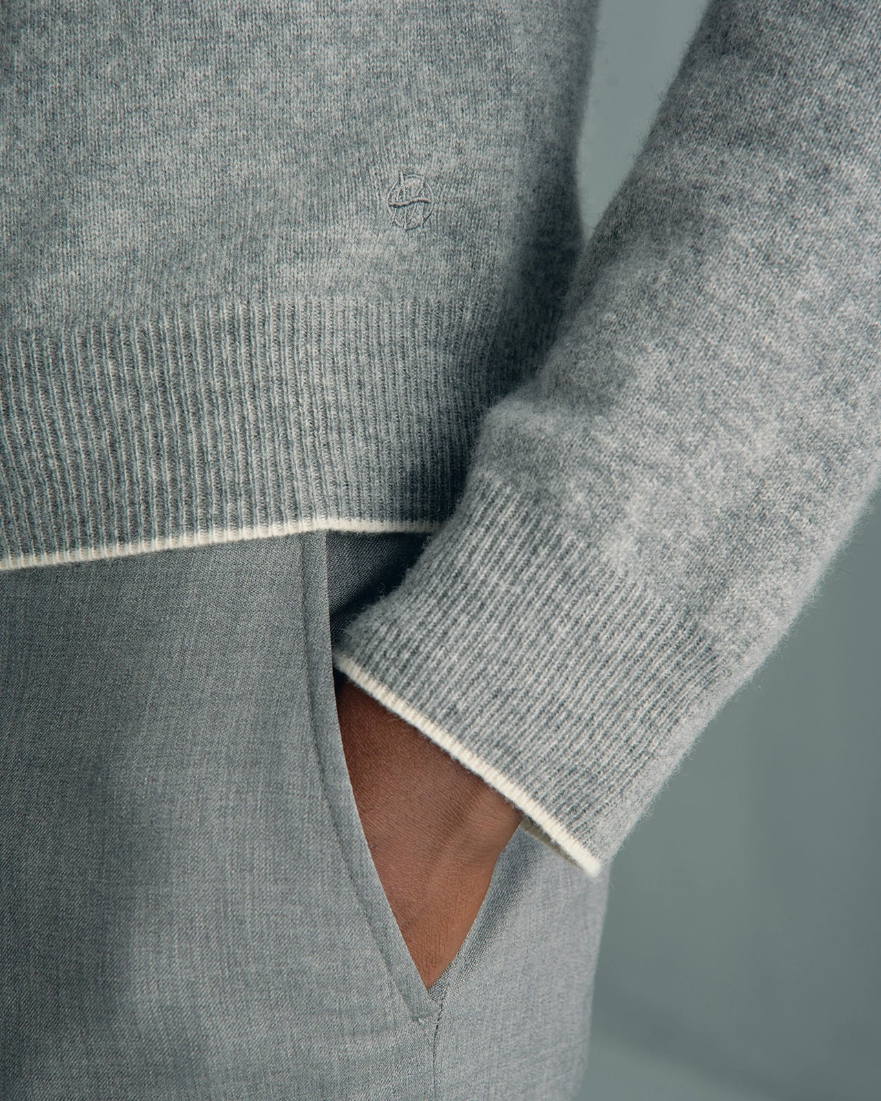 Chamonix Cashmere Turtleneck - Chamonix Cashmere Turtleneck Grey