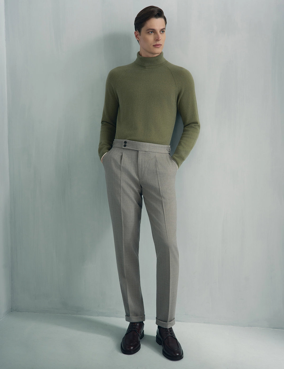 Chamonix Cashmere Turtleneck - Chamonix Cashmere Turtleneck Sage
