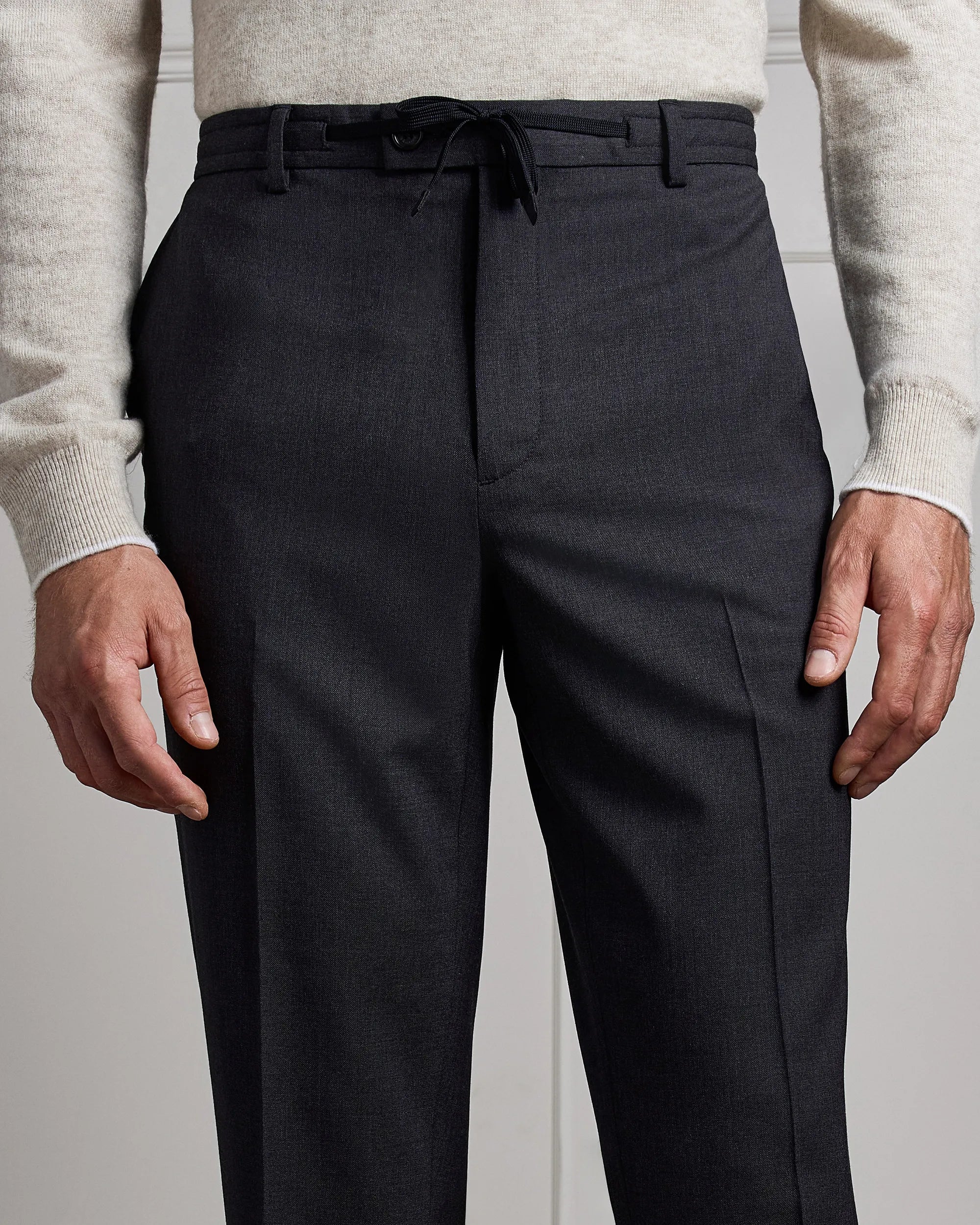 Como Wool Travel Pant - Como Wool Travel Pant Charcoal